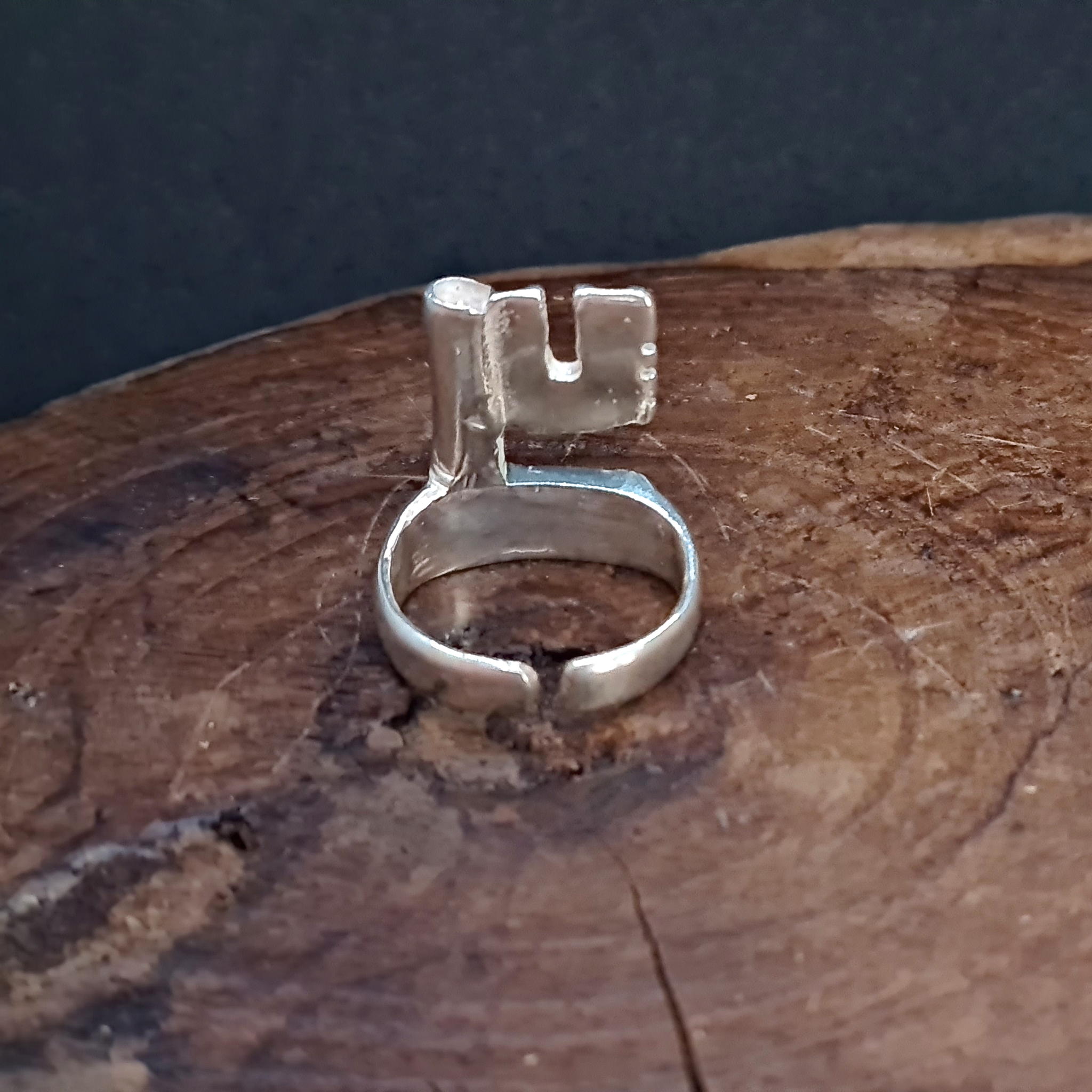 Rimski srebrn prstan ključ